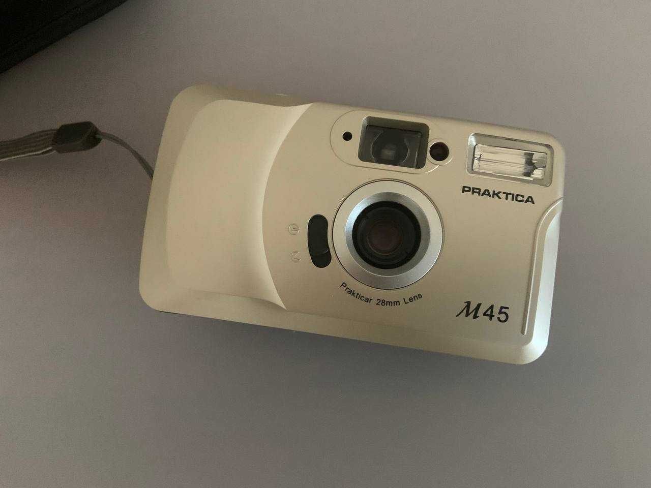 Praktica M45 - винтажный пленочный автоматический фотоаппарат