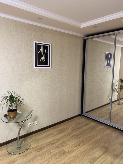 Квартира подобово ,район Вишенька ,Келецька 99 б,новобуд