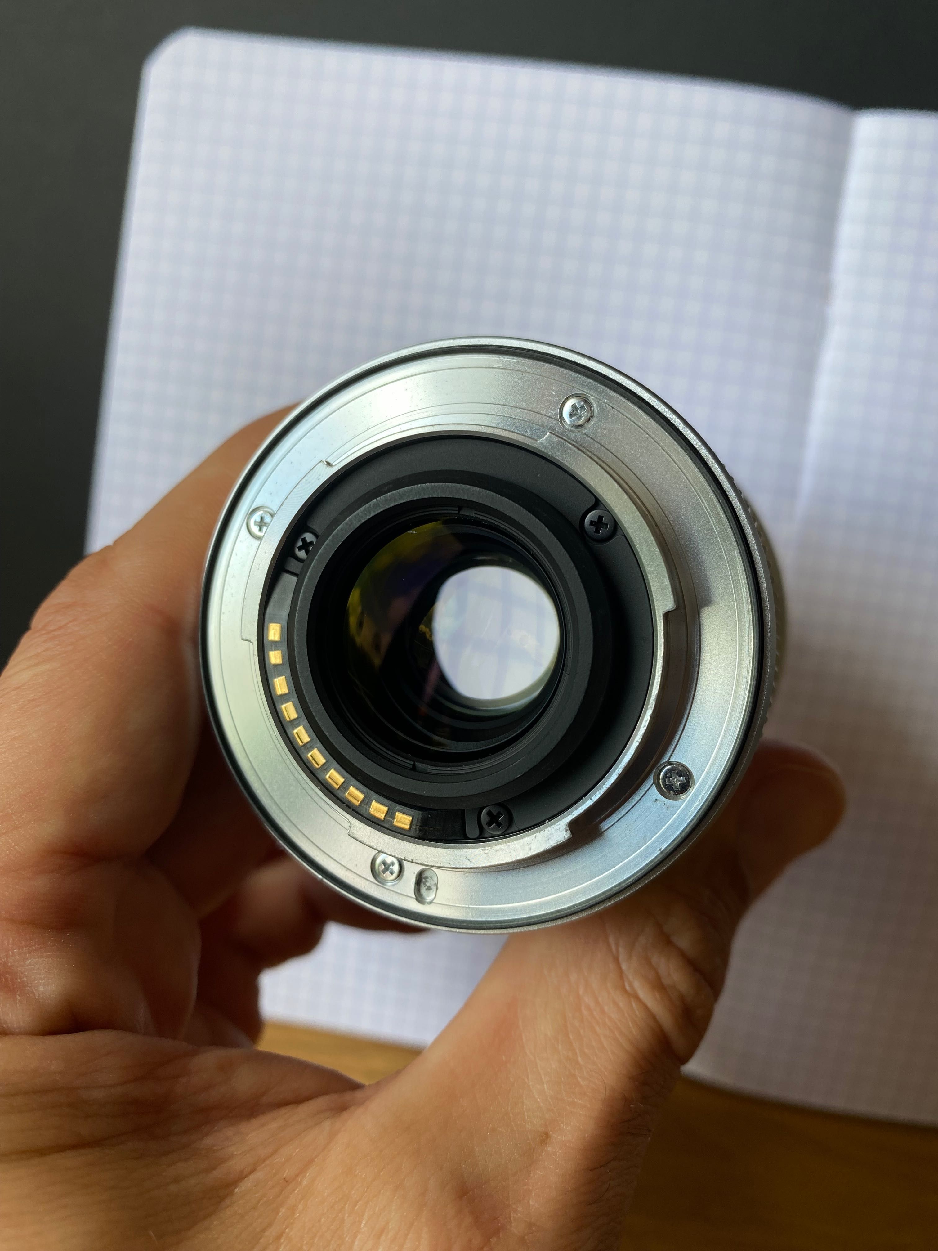 FUJIFILM XF 35mm f/2.0 R WR (Made in Japan) + Oslona JJC + Filtr UV