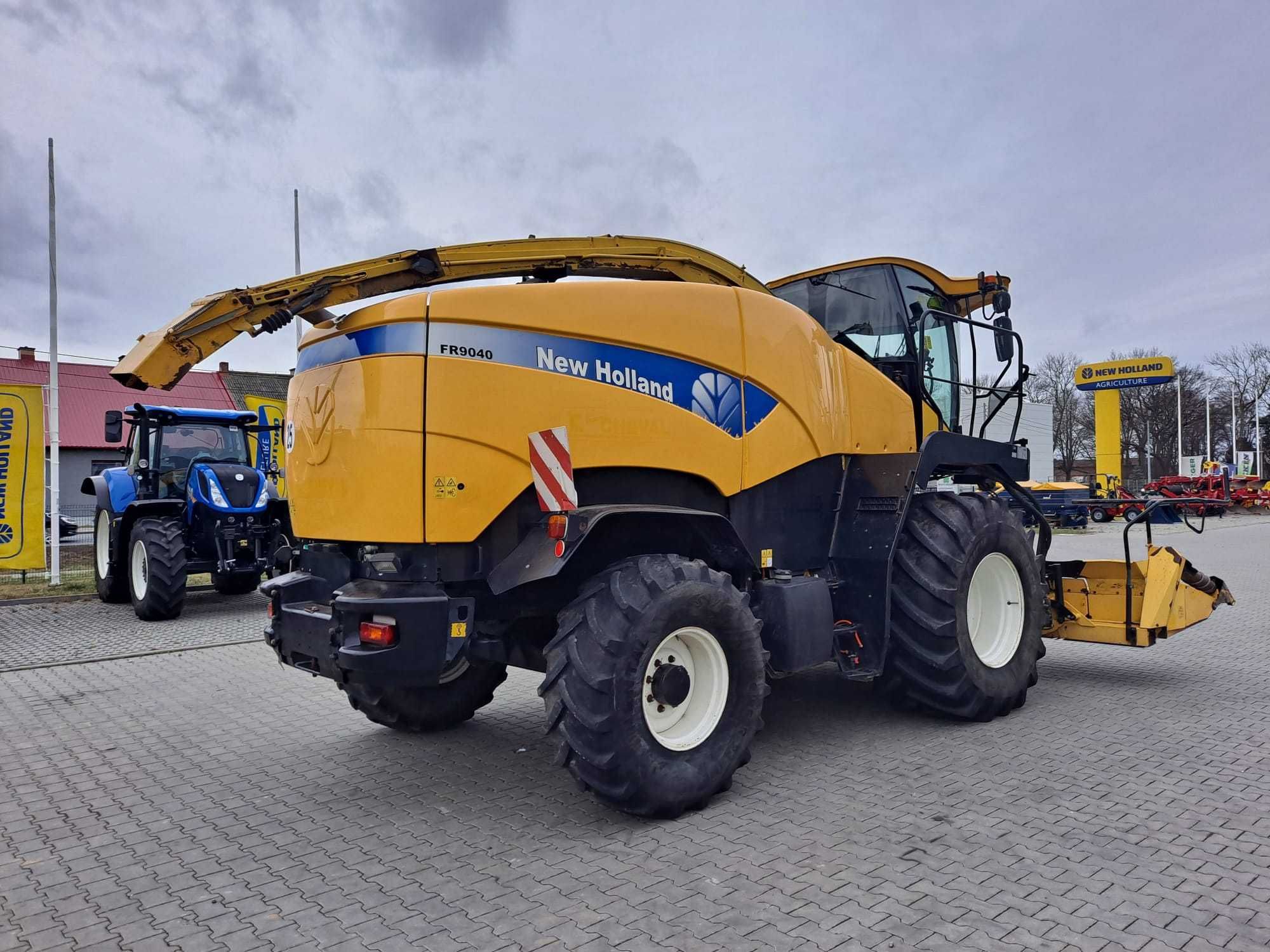 Sieczkarnia New Holland FR9040 (Jaguar)