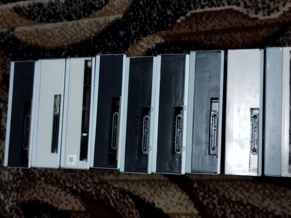 Zestaw napędów DVD