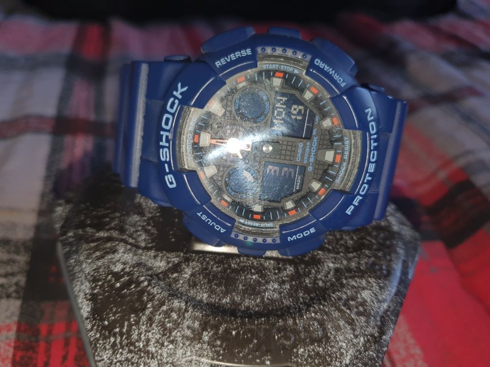 Sprzedam zegarek casio G-SHOCK  GA-100L