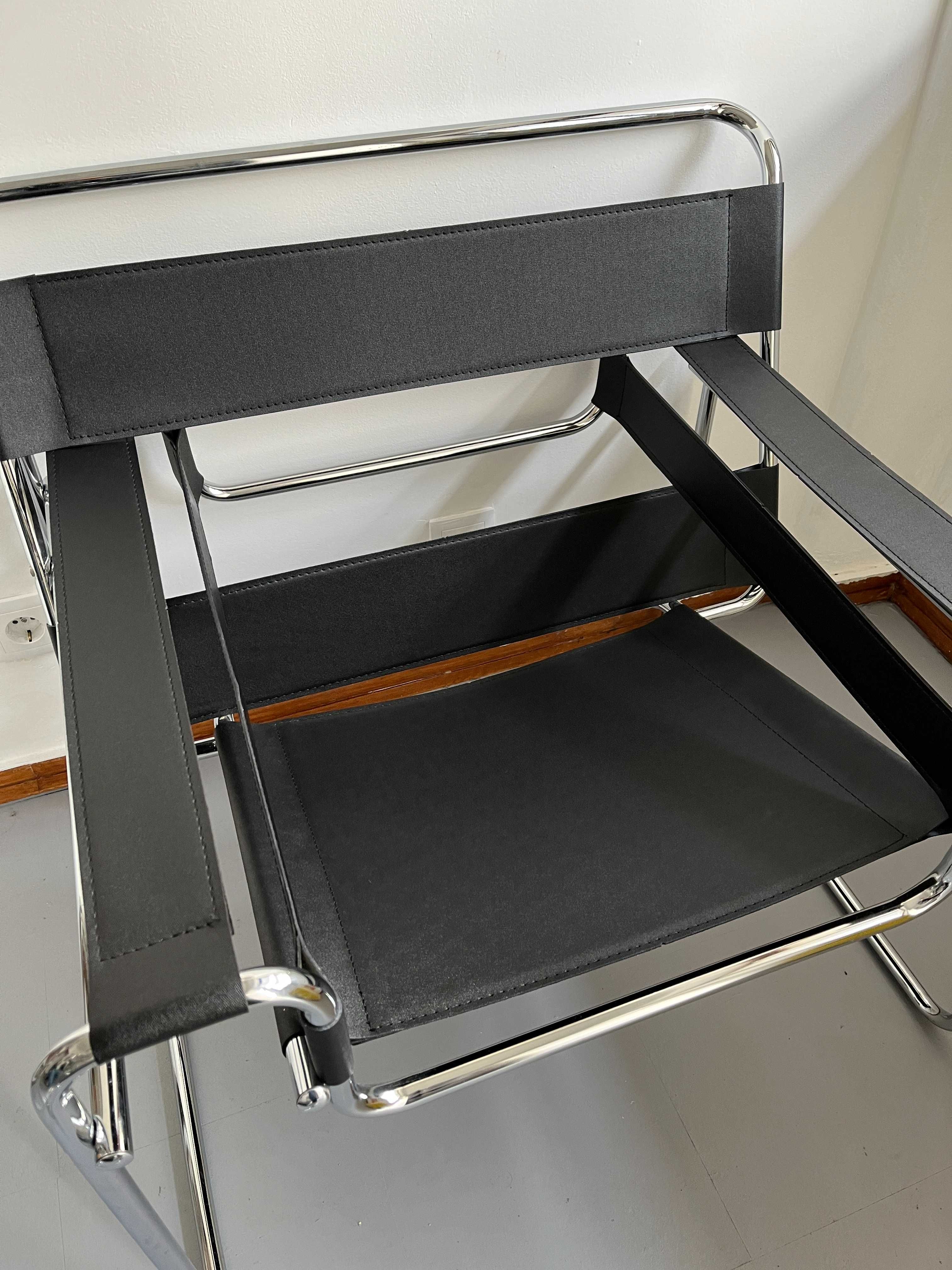 Cadeira Wassily Modelo de Marcel Breuer B3