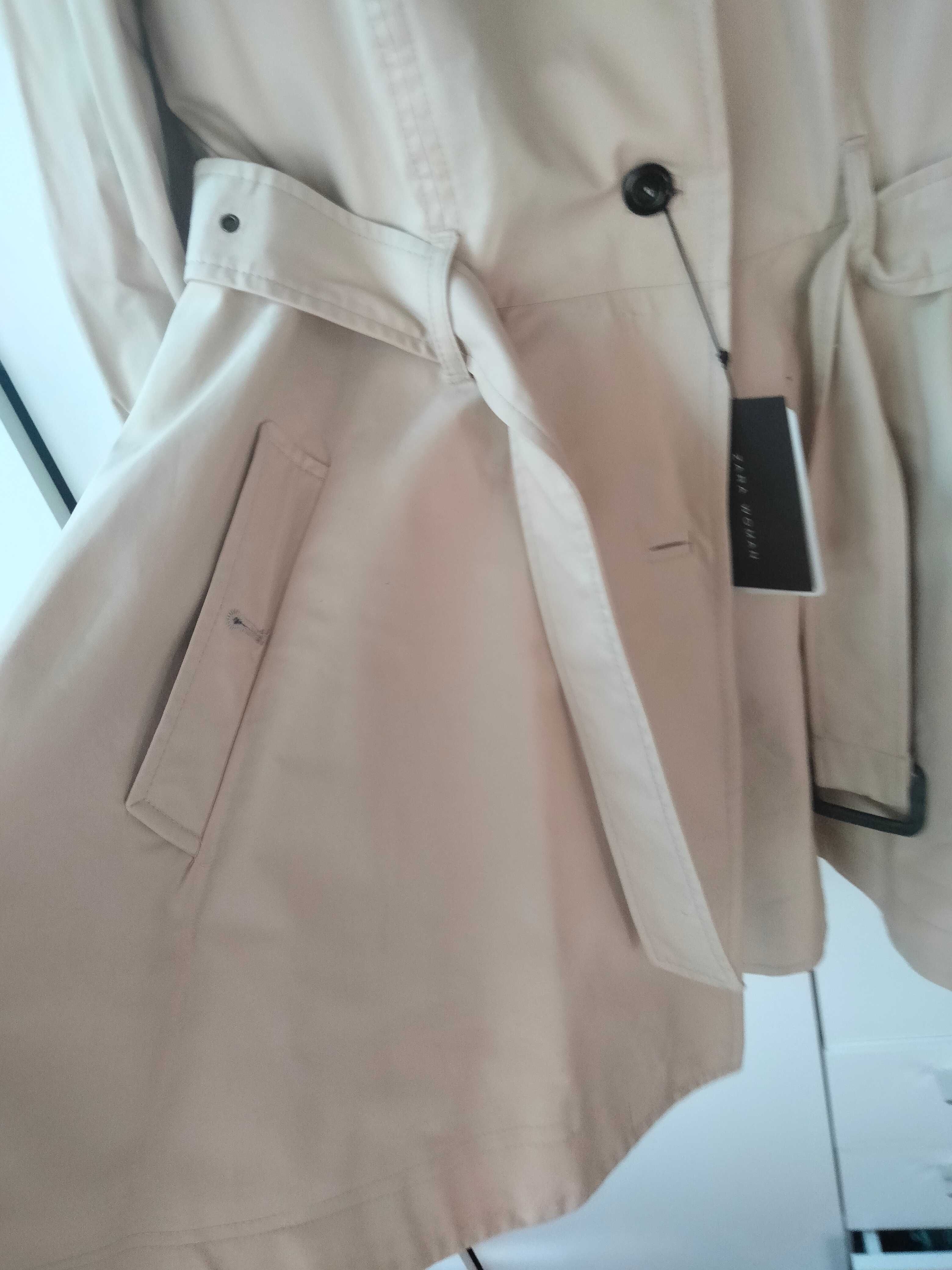Gabardina Zara woman E jaqueta mango