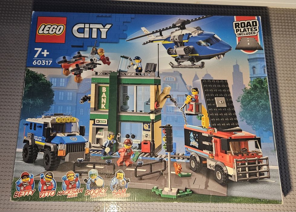 LEGO 60317 City - Napad na bank, 100% komplet
