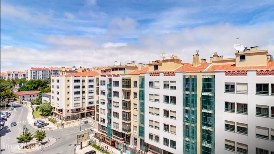 Apartamento T2 na Massamá, Queluz