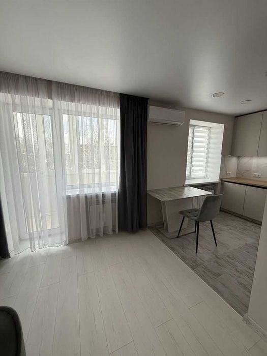 Сдается 1к квартира  , проспект Богдана Хмельницького, 8