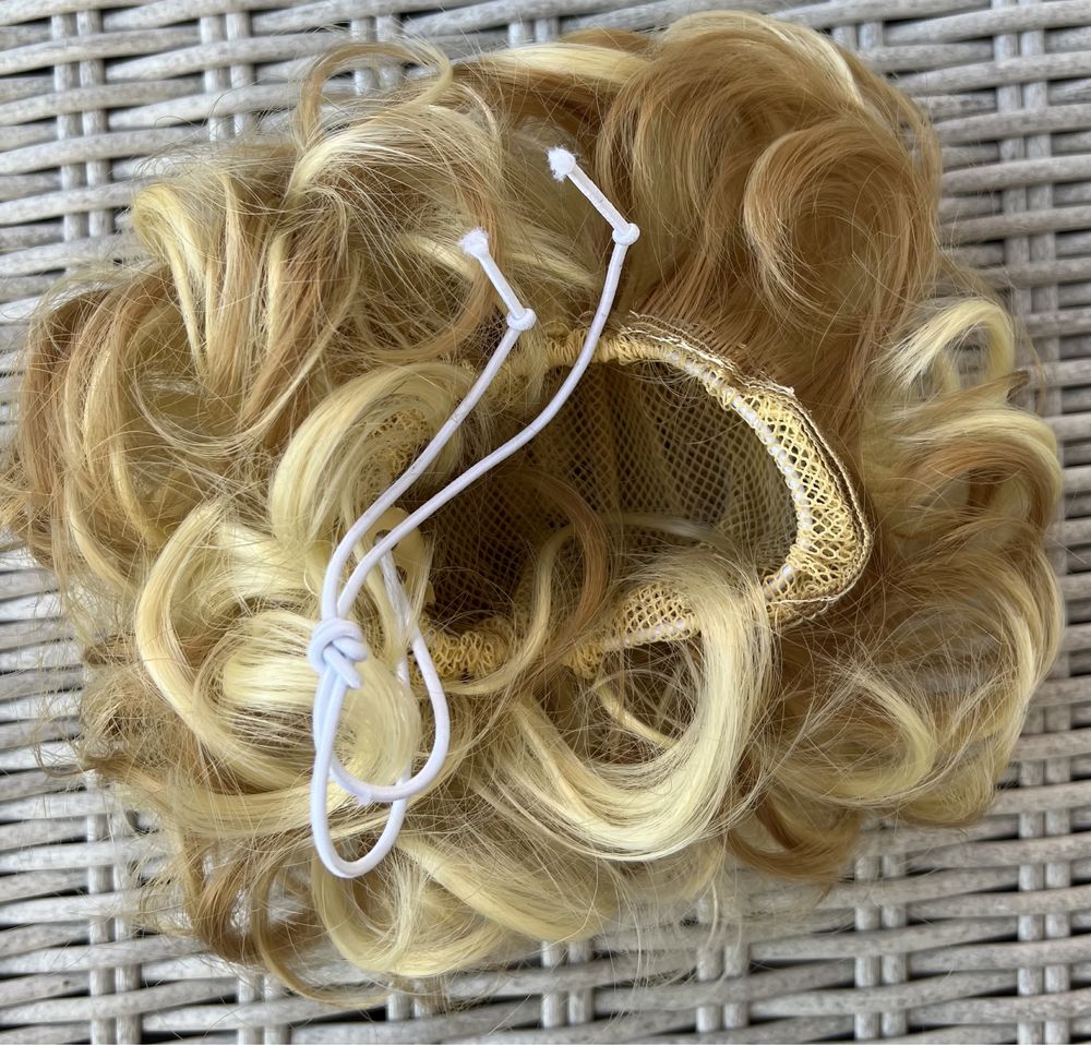 Premium Ultra włosy doczepiane, blond pasemka kok na siateczce