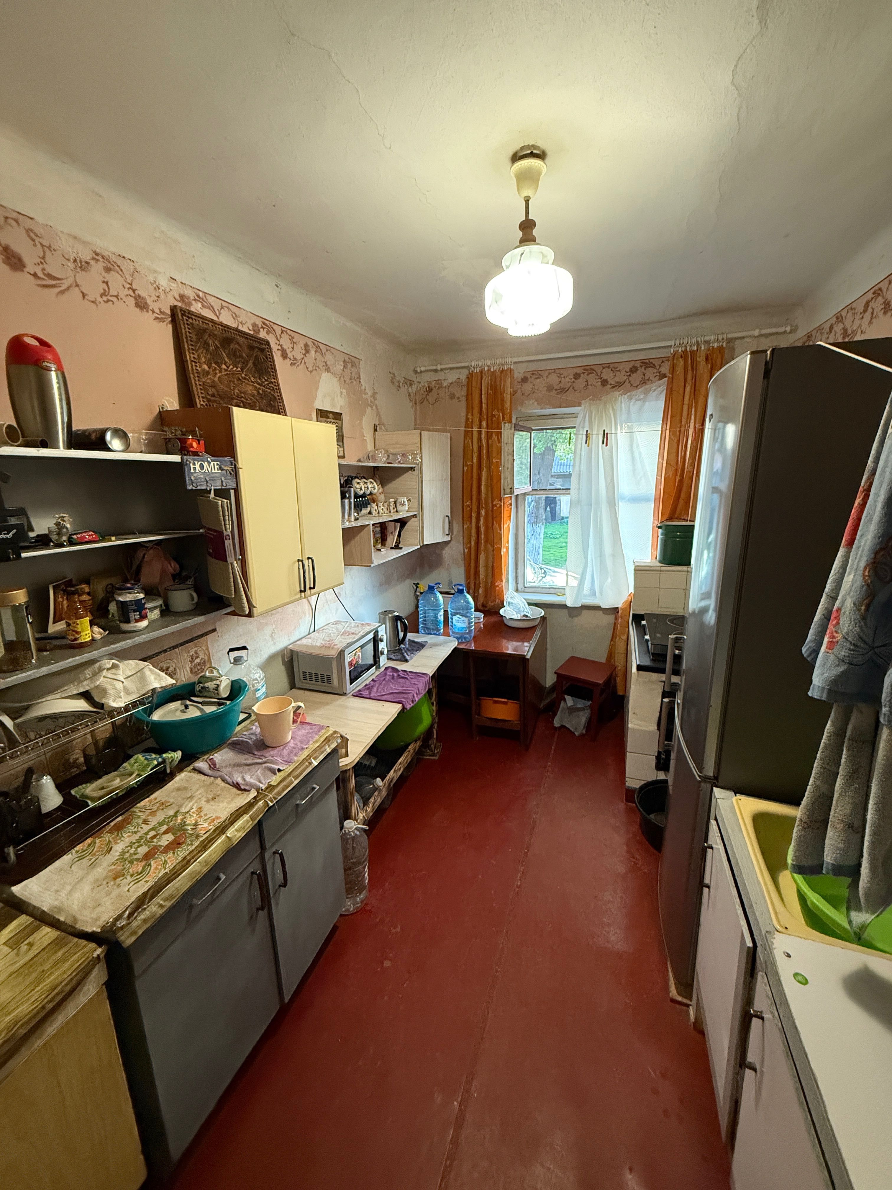 Продаж 2-х кімнатної квартири, по вул. Васіле Александрі!