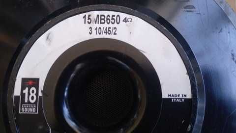 Eighteen Sound 15MB650 15 polegadas, 4 Ohms serve para grave