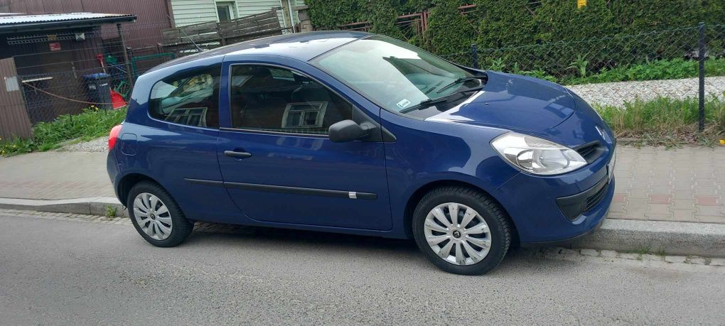 Renault Clio III 1.2 benzyna