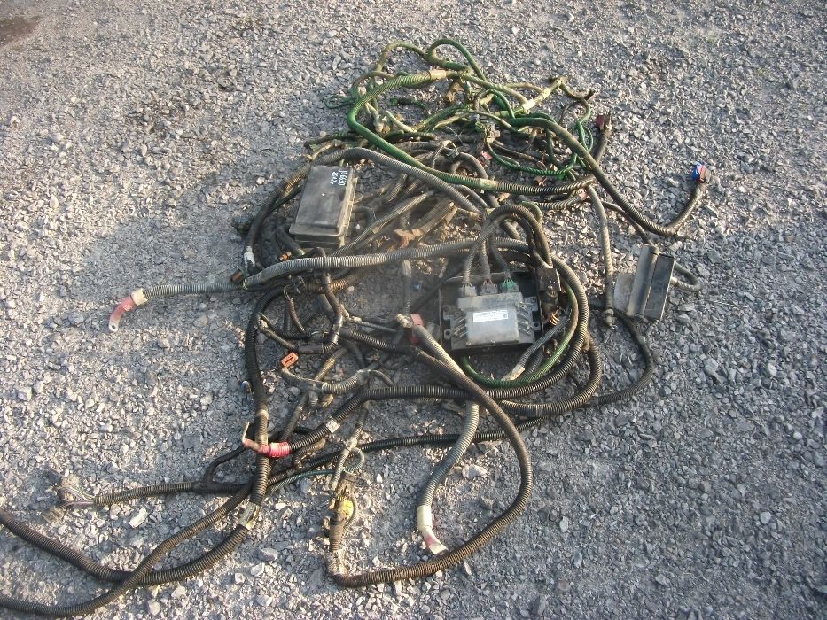 John Deere 6630 Premium--wiązka elektryczna,silnika,skrzyni--części