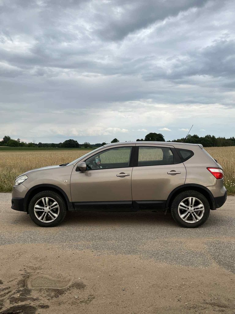 Sprzedam Nissan Qashqai 1.5 DCI 2010 Rok