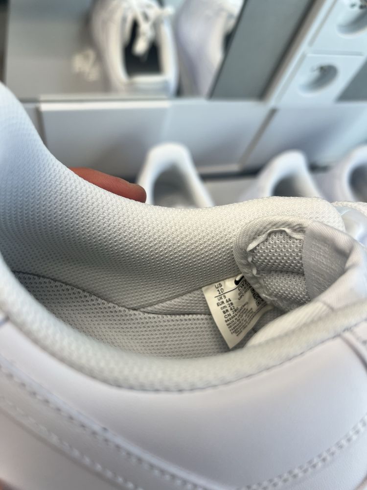 Nike Air Force 1 ’07 Triple White