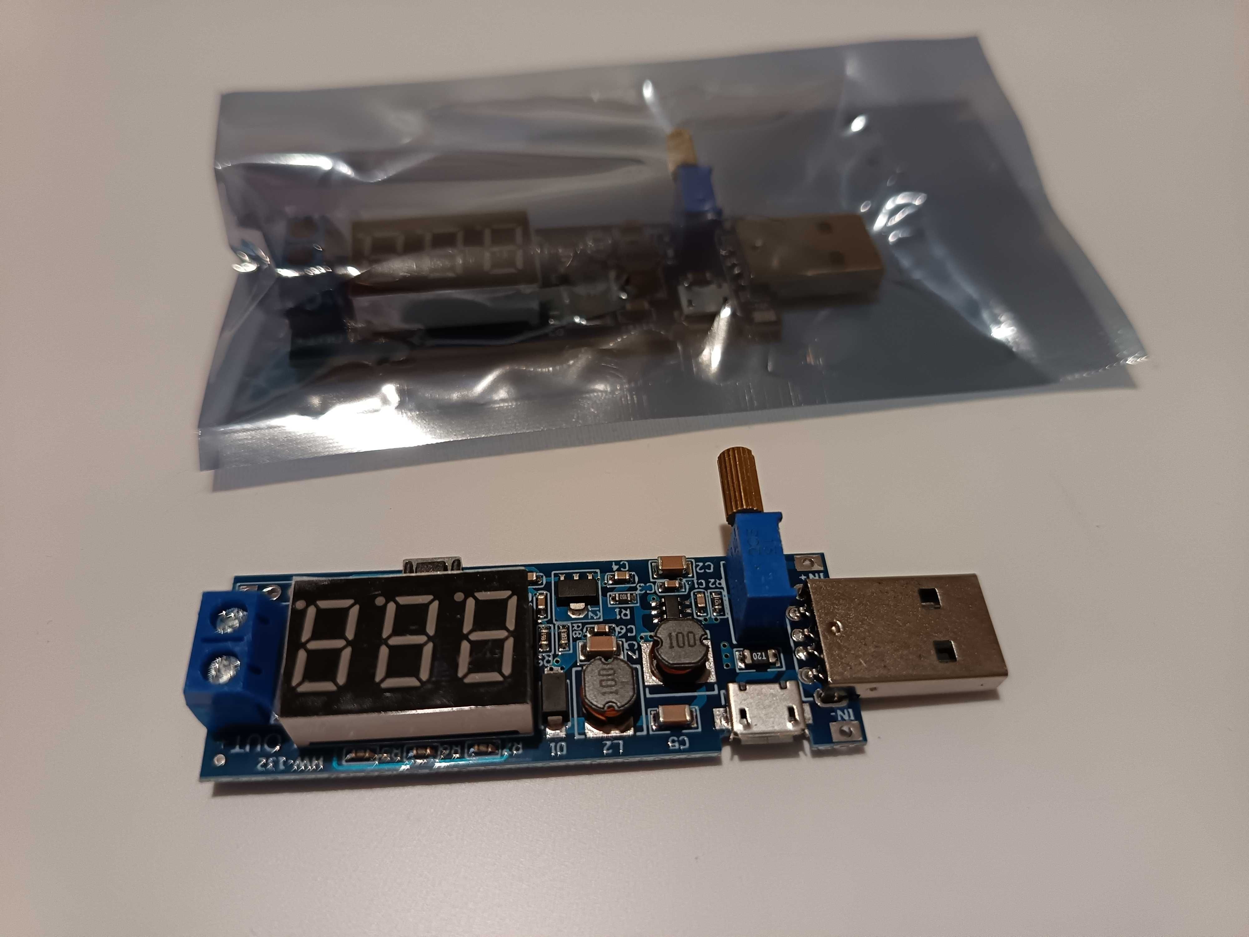 DC-DC/USB Модуль з вольтметром підвищення/зниження напруги 1.2-24V/3W