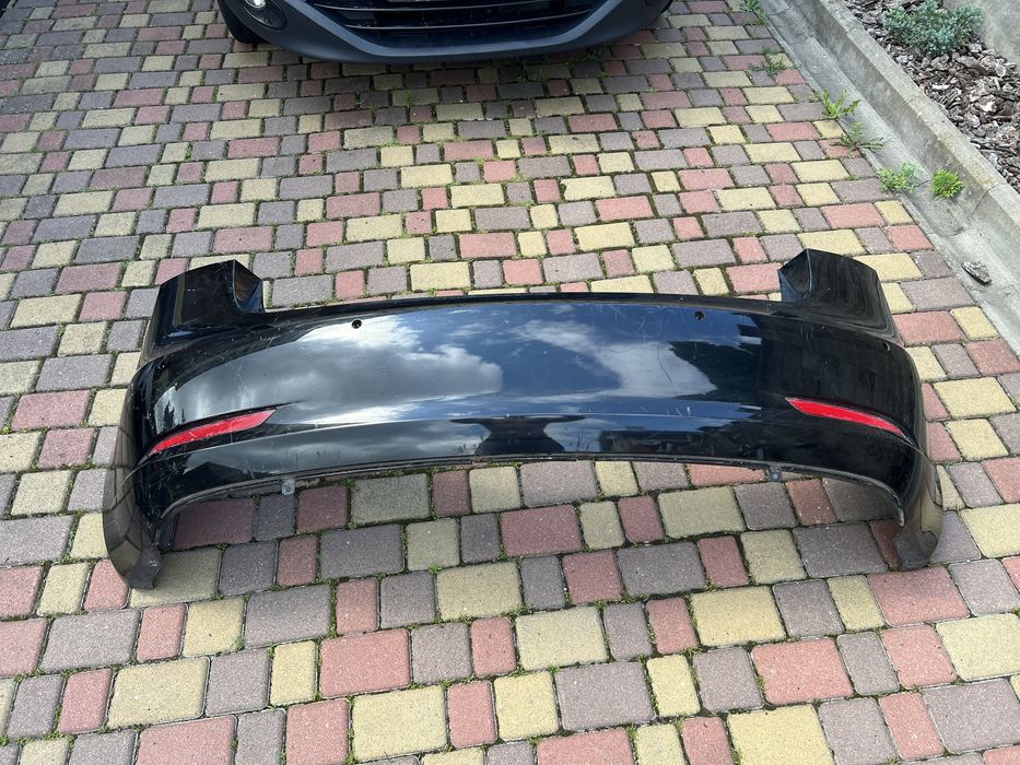 Tesla model 3 задній бампер