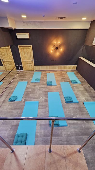 Погодинна ОРЕНДА ЗАЛІВ метро Звіринецька, Дружби Народів танці йога