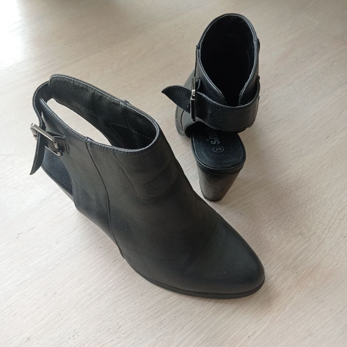 Botki kowbojki Sinsay 39 40