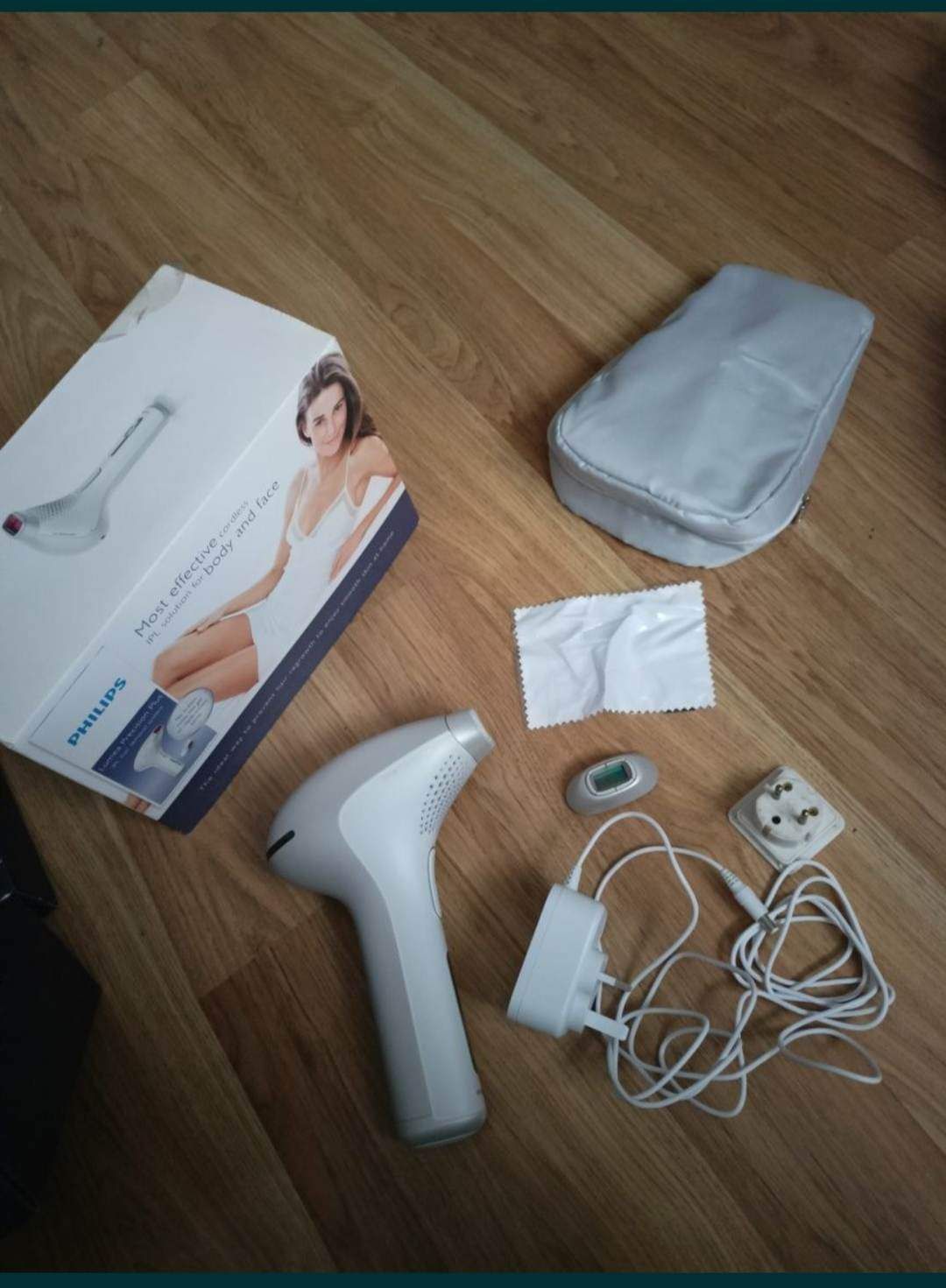 Depilator laserowy Philips Lumea