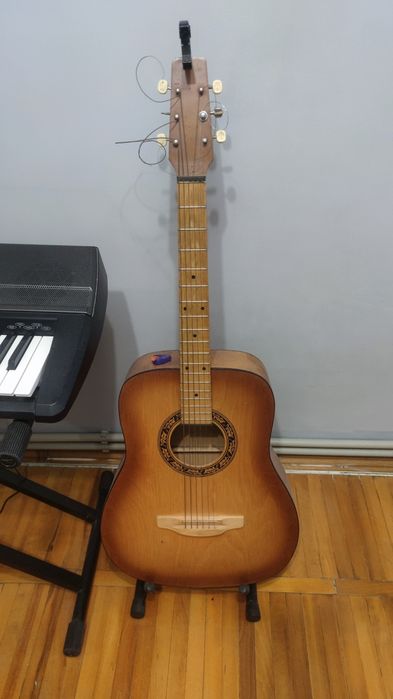 Акустична гітара Трембіта