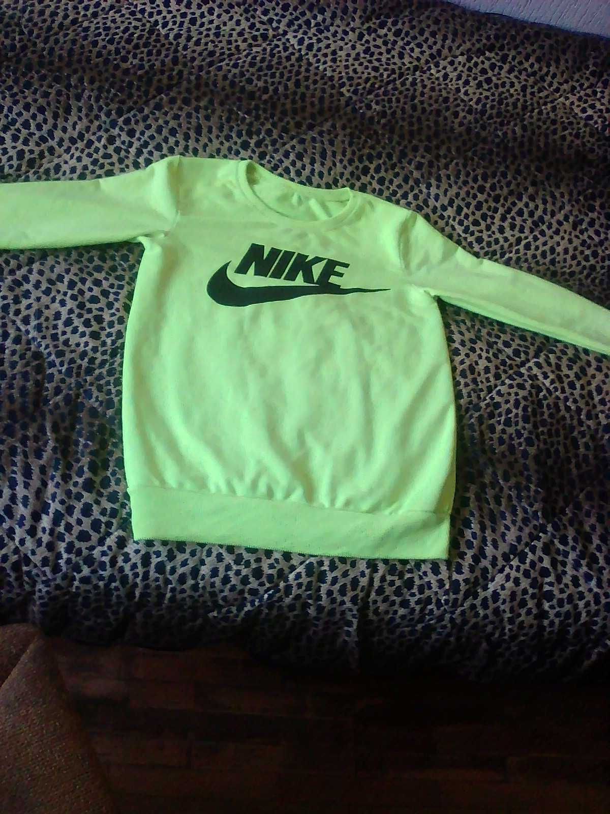 Cienka bluza nike