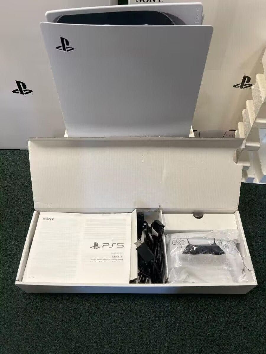 Sony Play Station 5.