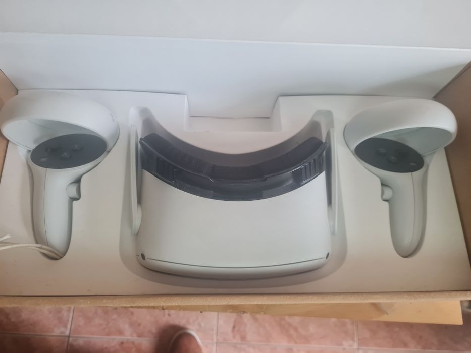 Oculus Quest 2 + accesorios