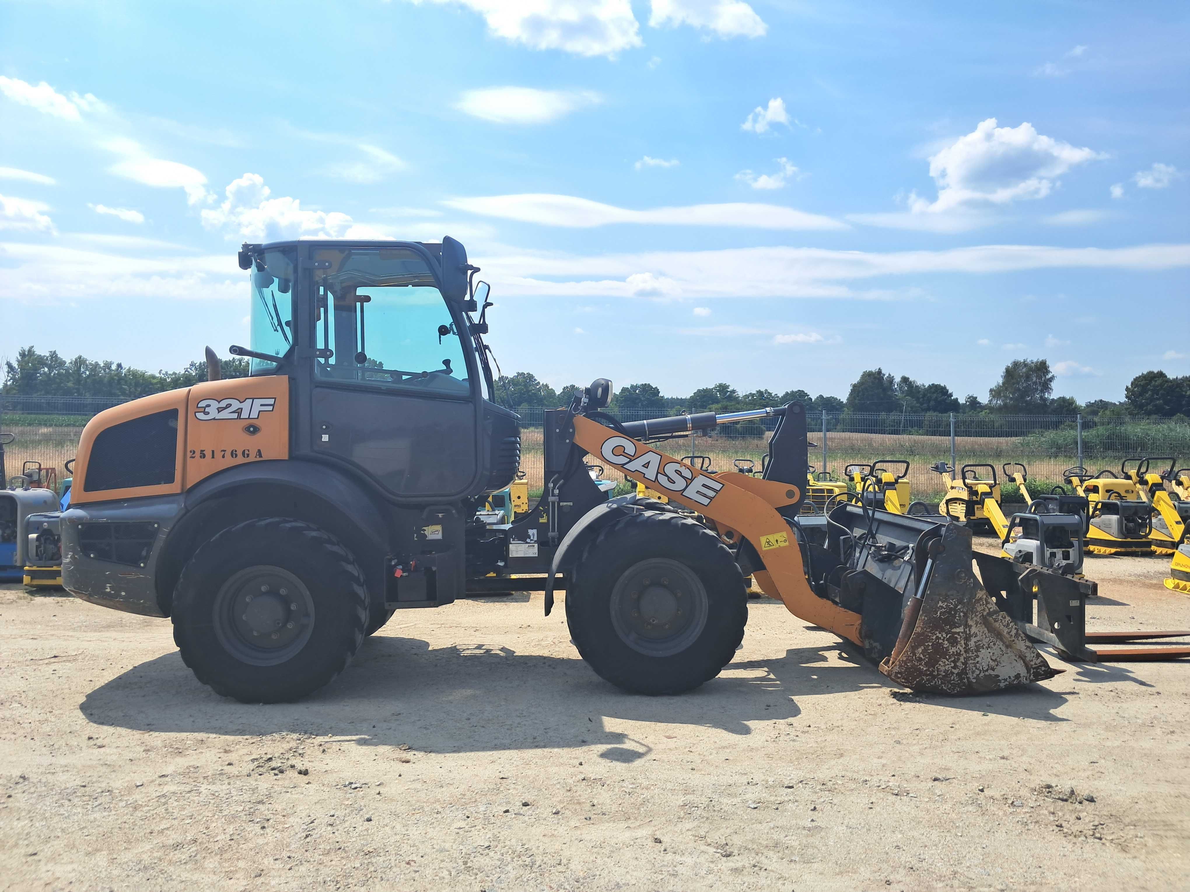 Ładowarka Kołowa CASE 321F / 19r! / 6.1Ton / Liebherr 506 / Wacker