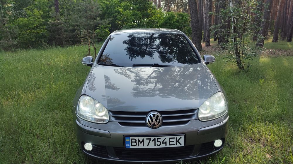 Продам Volkswagen golf 5