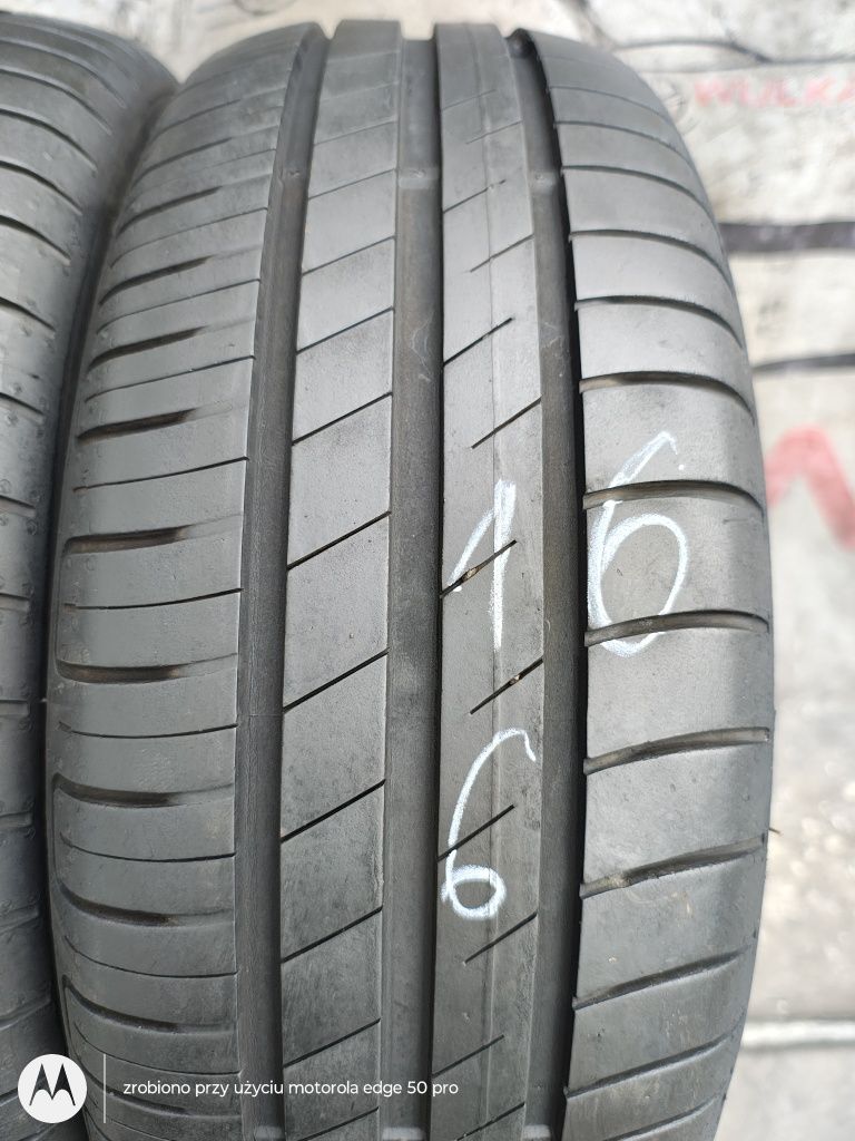 185/60r14 82T Goodyear Efficient Grip Performance