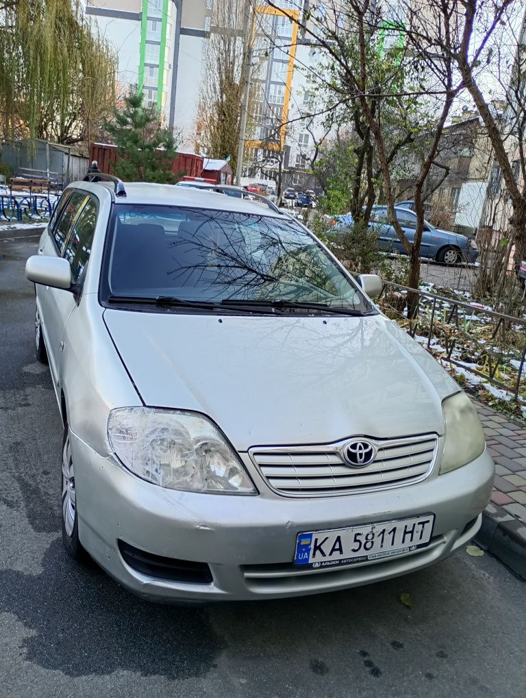 Тойота корола 2005 робот