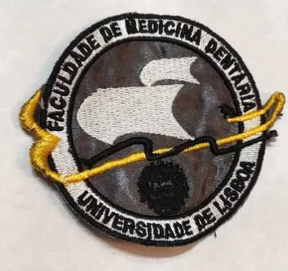 Emblema Académico Bordado