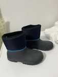 Botas de criança para a neve. 30/31
