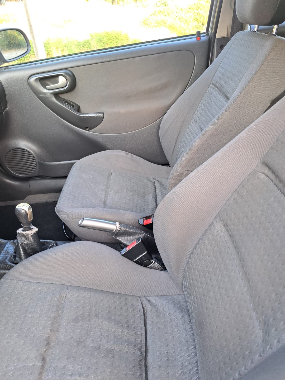 Opel corsa 1.2 a gasolina