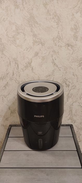Зволожувач повітря Philips HU4813/10
