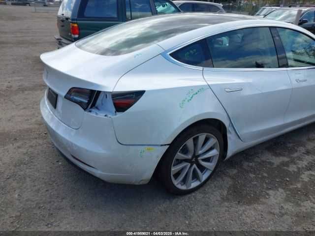TESLA MODEL 3 Long Range 2019