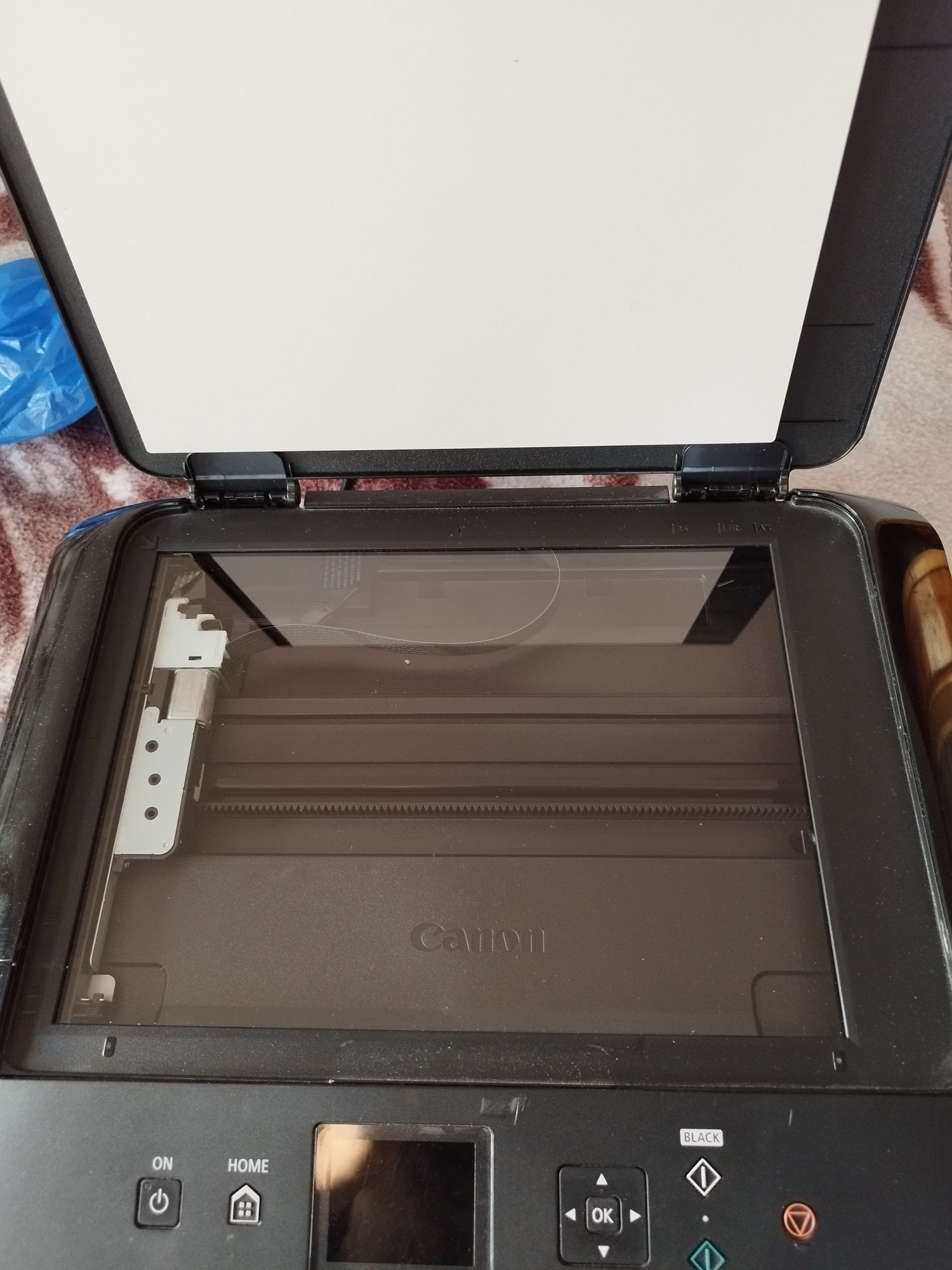 Sprzedam  do drukarki  Canon  20 tuszy