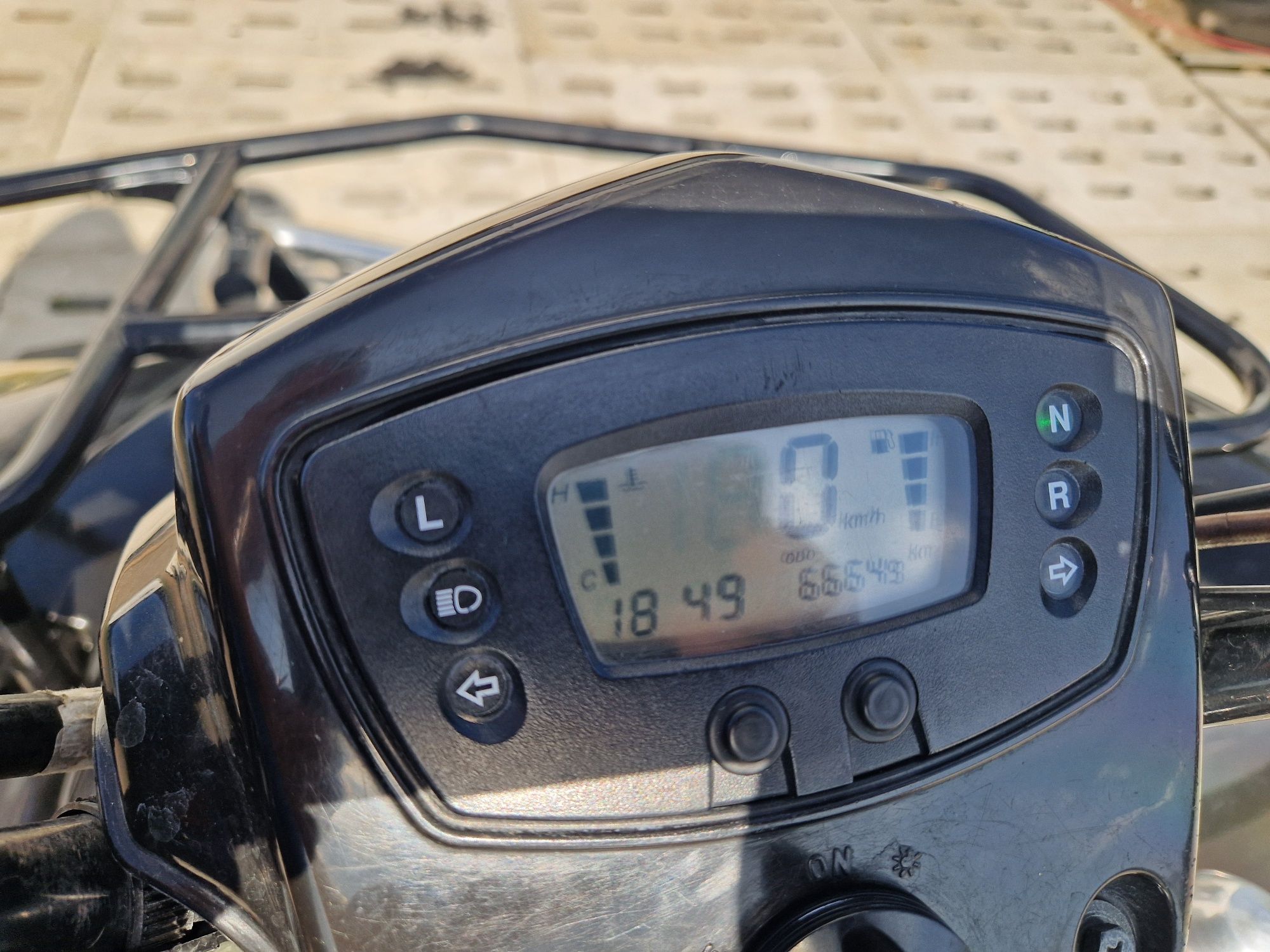 Kymco mxu 300 quad 2006r
