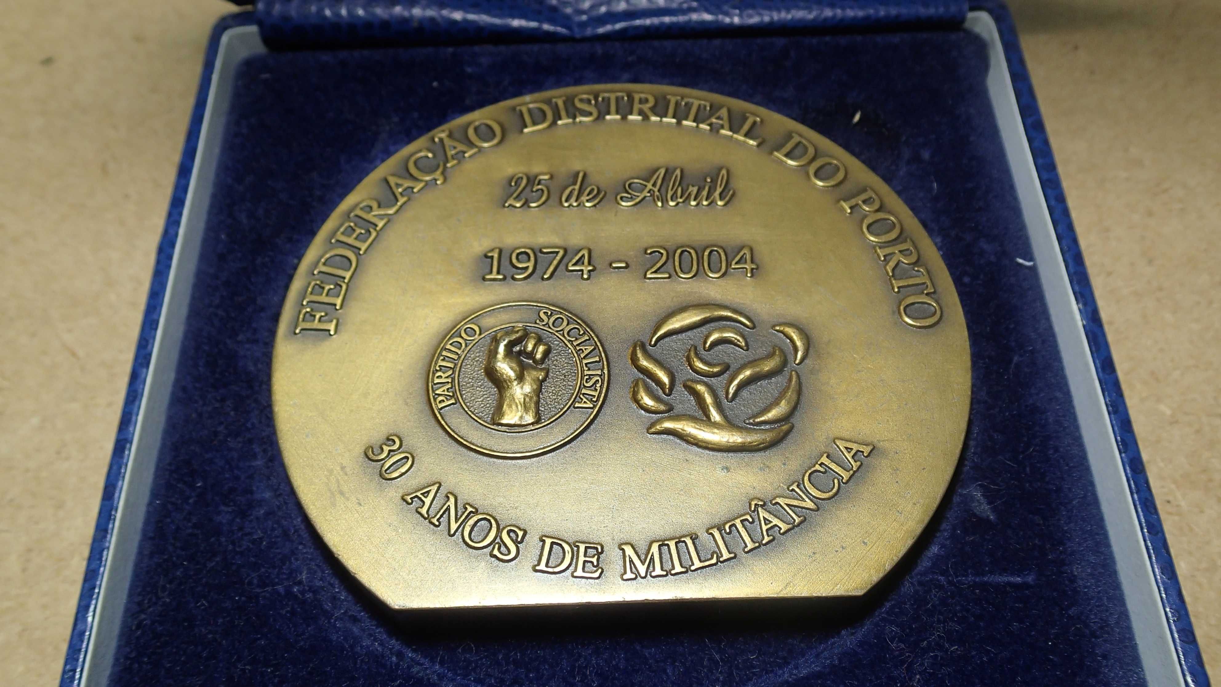 Medalha em Bronze do 25 de Abril do Partido Socialista