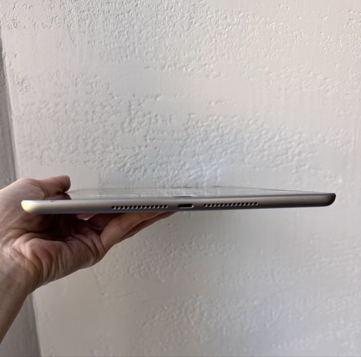 Планшет ipad 6, 32 gb, wi-fi