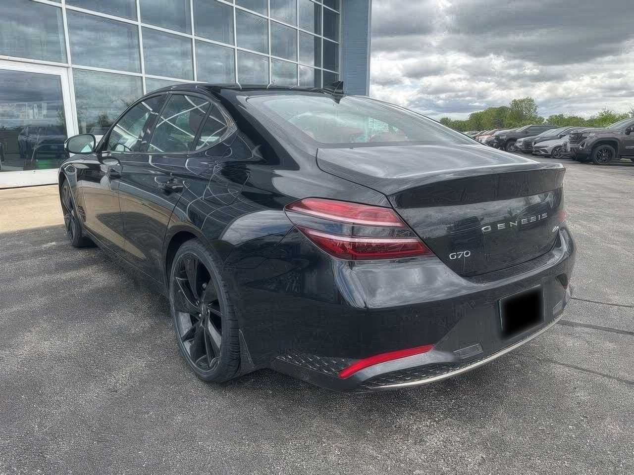 2023 Genesis G70 2.0T