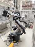 Robot przemysłowy KUKA KR30-3