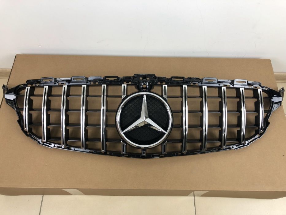 Решетка радиатора mercedes w176w204w205c207w211w212w213W221w222