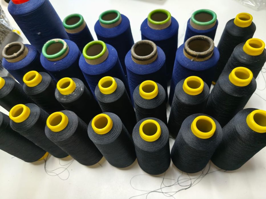 Nici czarne i granat zestaw 4,500 kg.