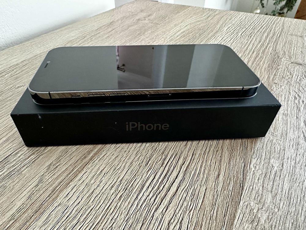Grapthite IPhone 12 Pro Max! Apple! 128GB!