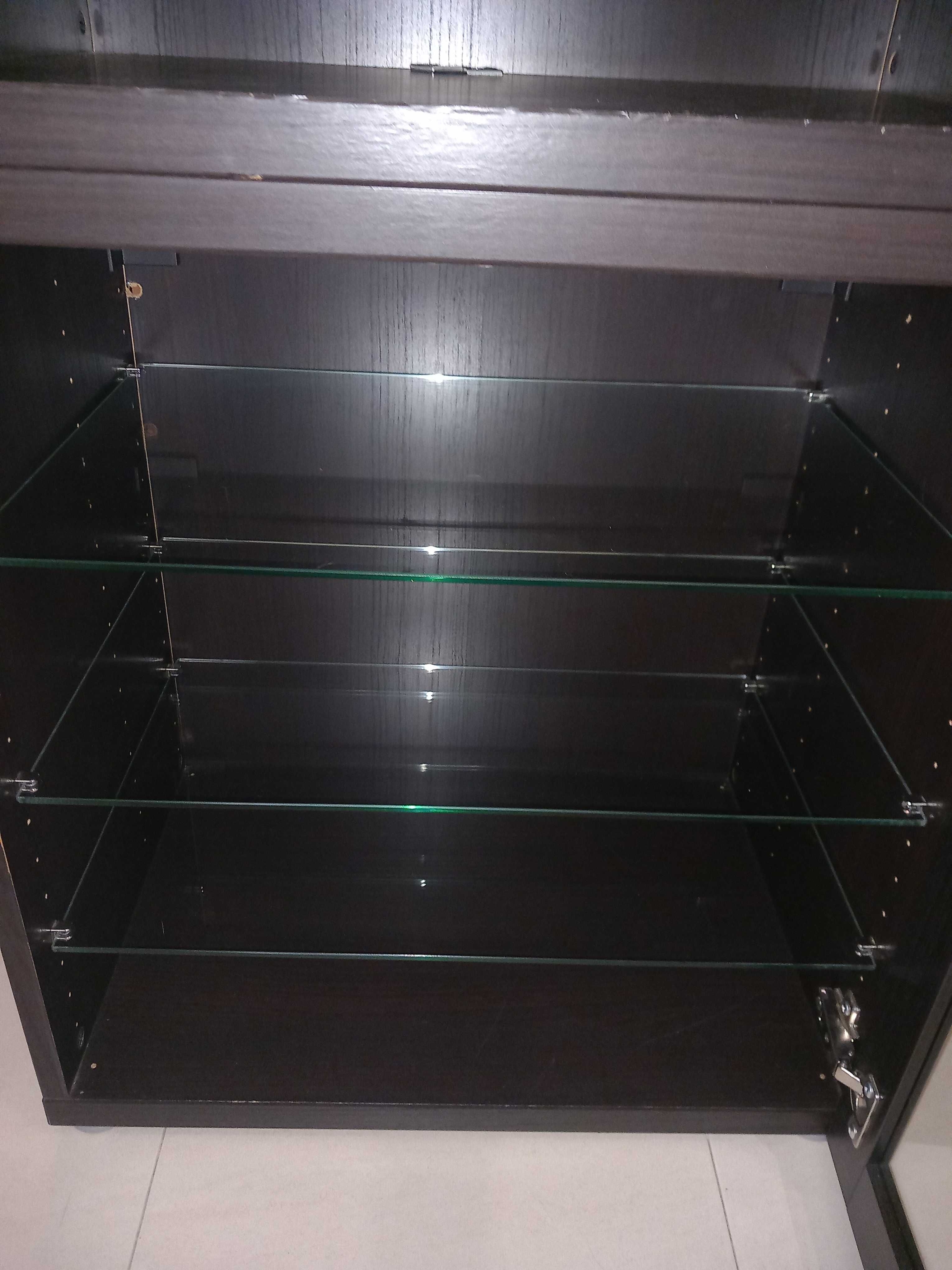 Movel Besta com porta vidro 1,02x60