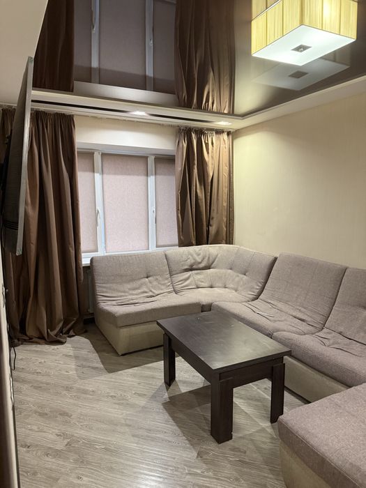 Продам 4-х комнатную квартиру с мебелью и техникой