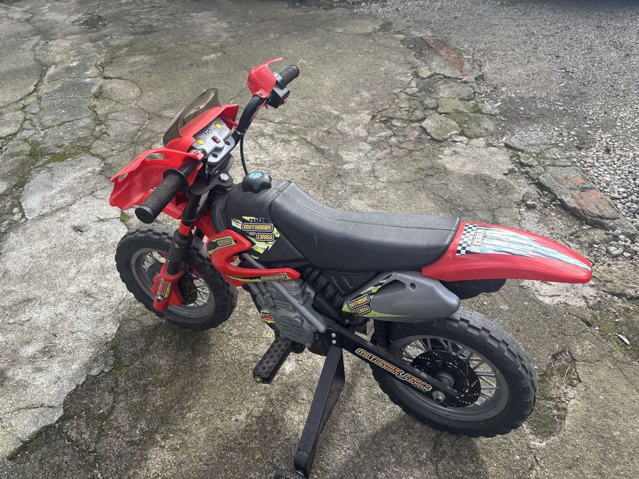 Mota electrica criança