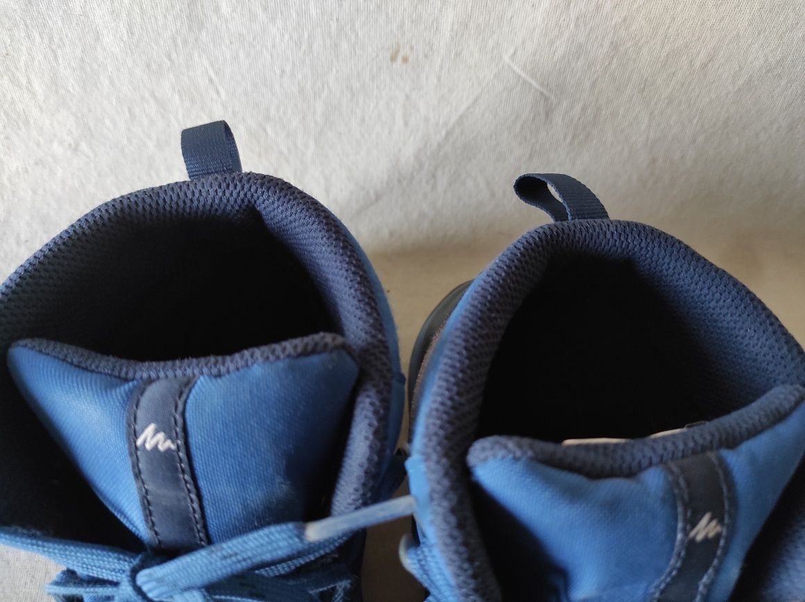 Buty trekkingowe wodoodporne Quechua niebieskie nr 36  22,5 cm