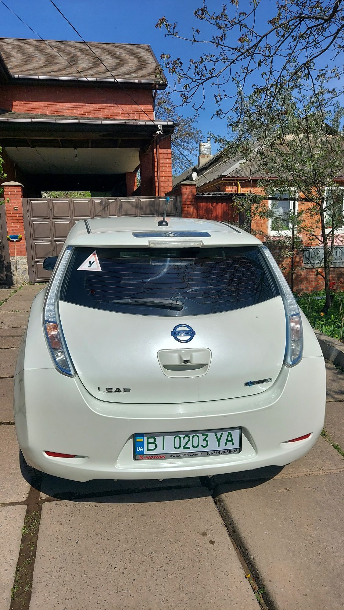 Продам Nissan Leaf 2014 +Webasto